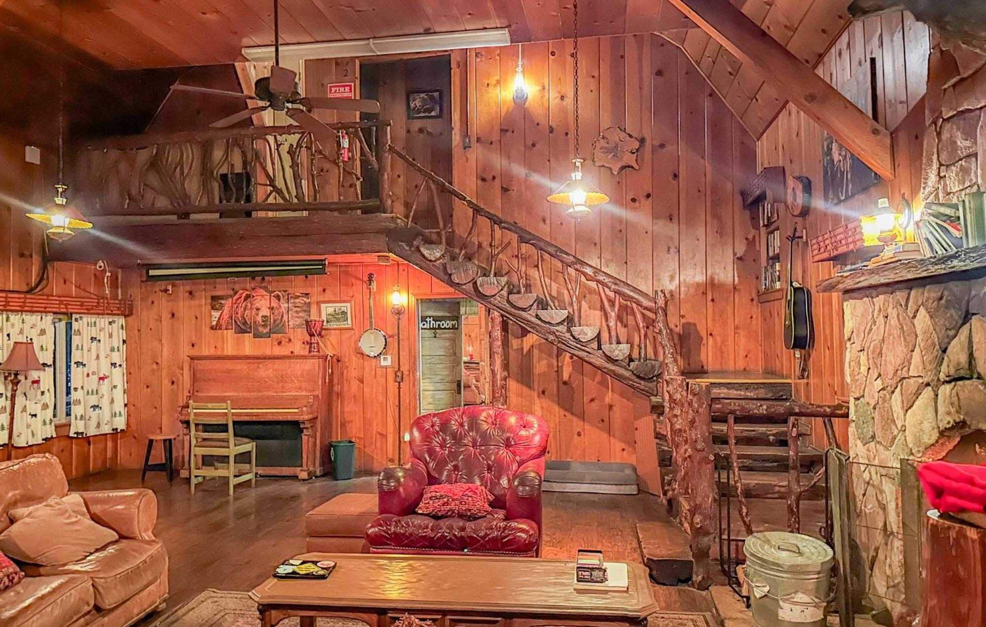 Hostal Ith Big Bear &